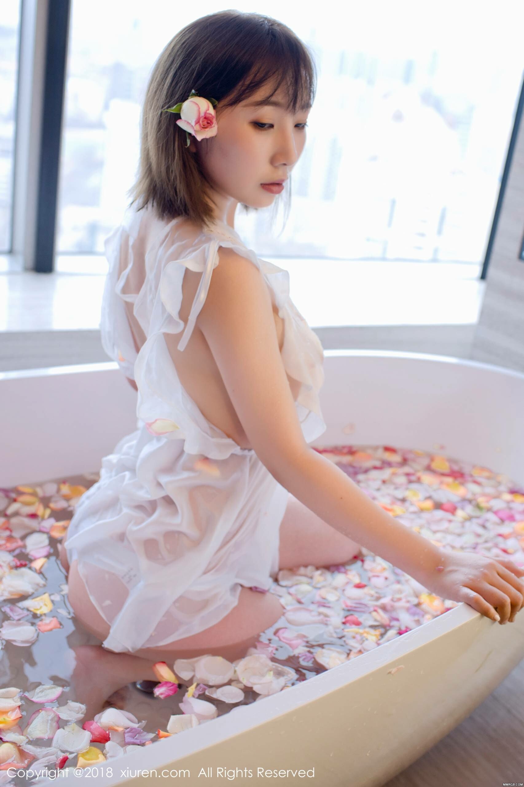 图片[30]-[XiuRen秀人网] 2018.04.16 No.981 枝恩-秀人集