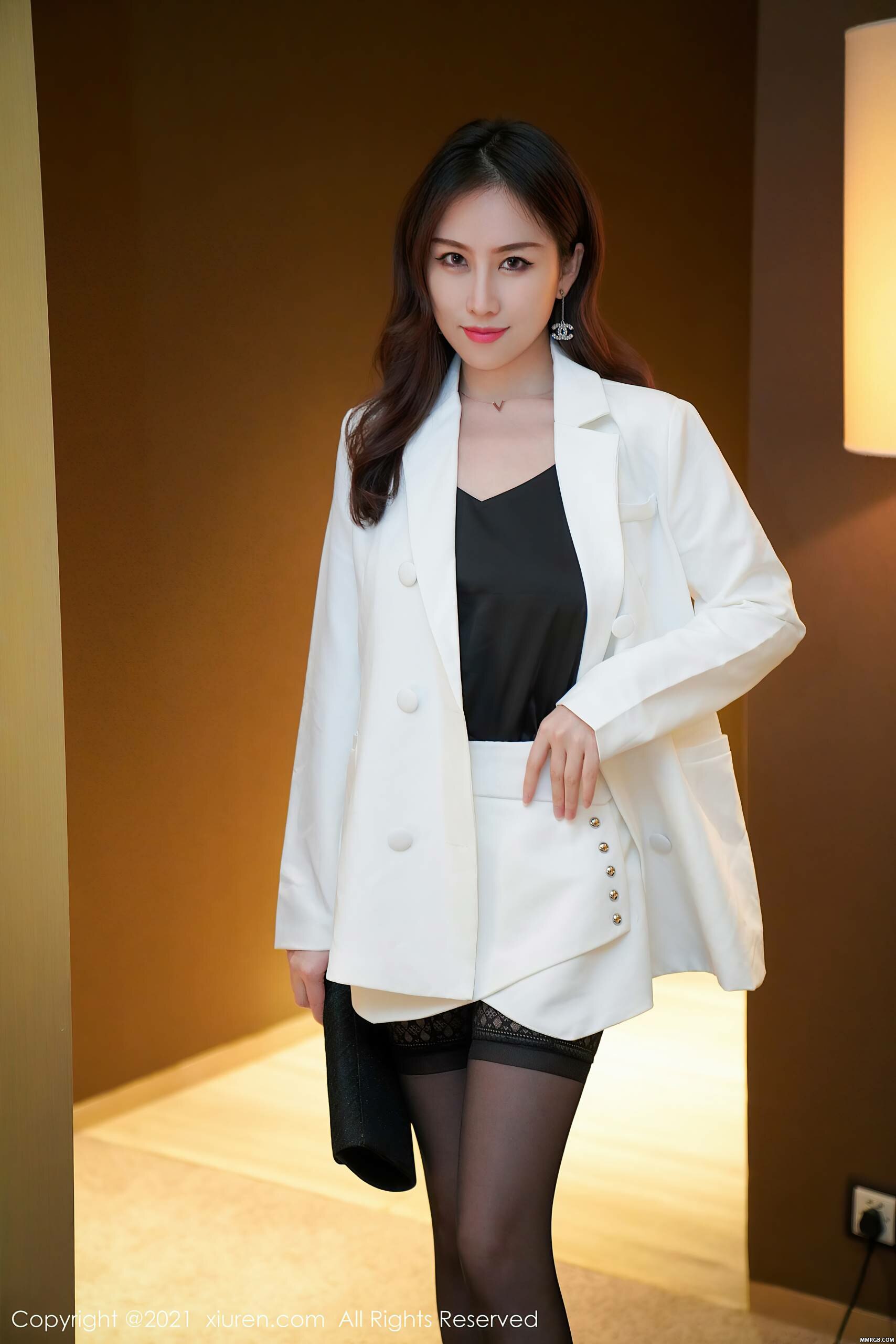 图片[48]-[XiuRen秀人网] 2021.03.17 No.3212 月音瞳-秀人集
