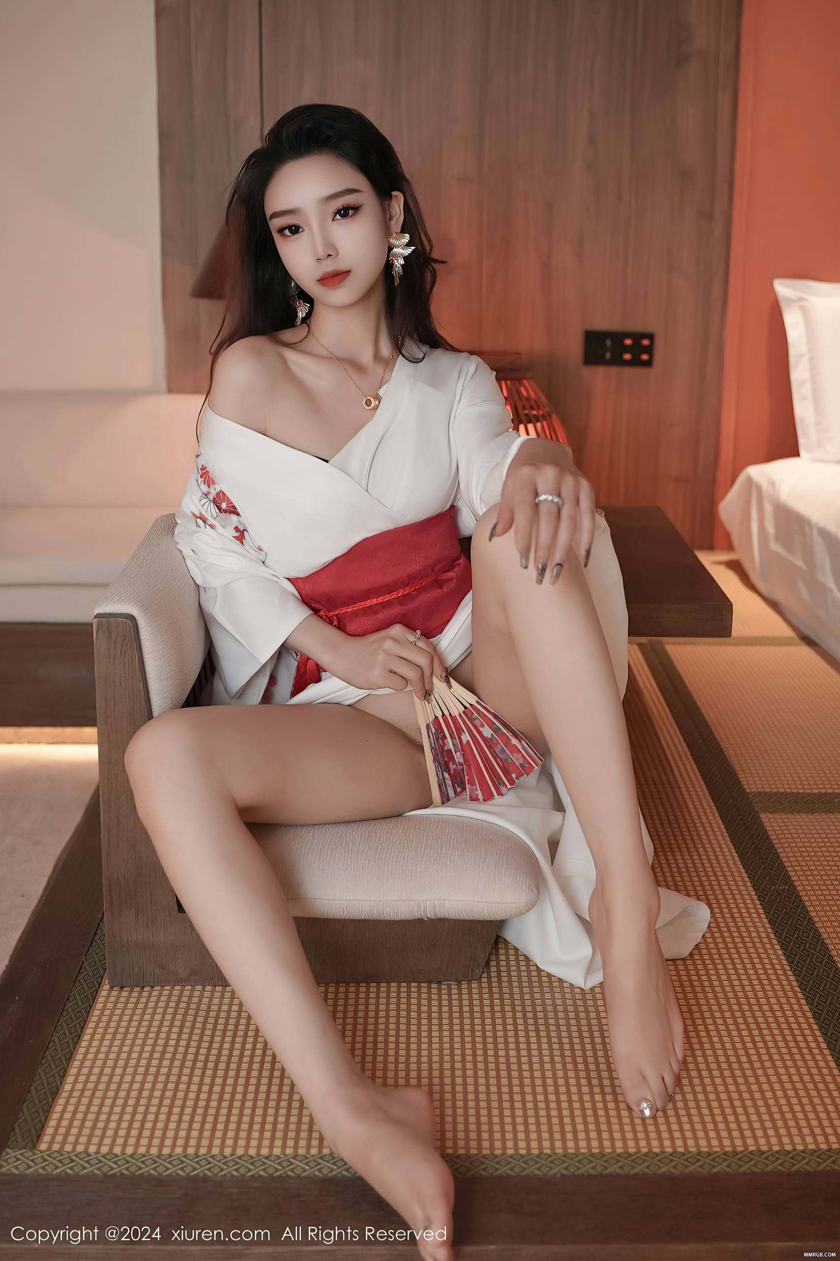 图片[14]-[XiuRen秀人网] 2024.04.10 No.8367 苏曼兮-秀人集