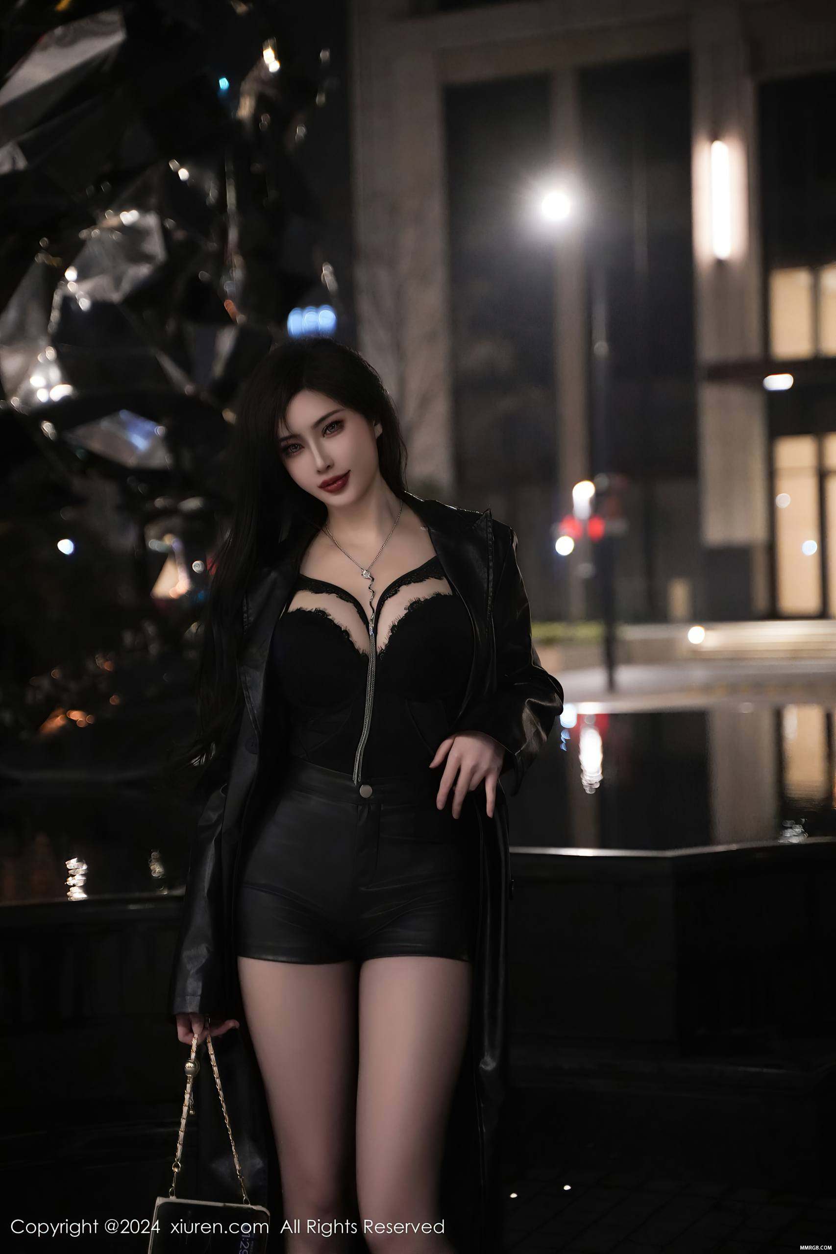 图片[2]-[XiuRen秀人网] 2024.04.11 No.8375 Carol周妍希X-秀人集